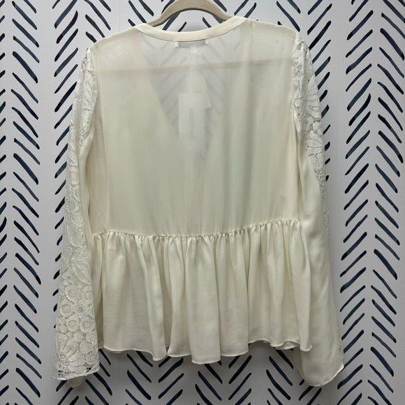 L - NWT! Elizabeth & James Lija Long Sleeved Blouse