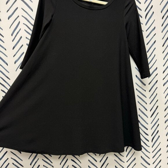 XS - Leith Black 3/4 Sleeved Swing Dress