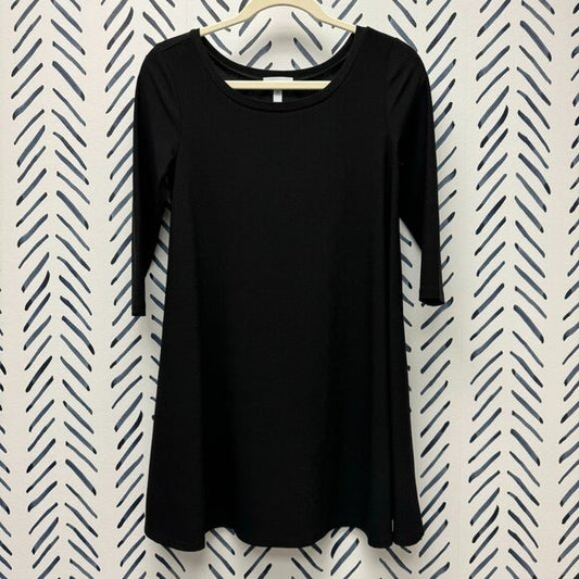 XS - Leith Black 3/4 Sleeved Swing Dress
